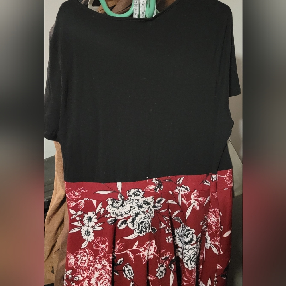 Dress Bedoar Women's Size 22 NWT